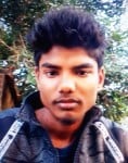 Disgusted with unemployment, the student killed himself by being cut off from the train.
