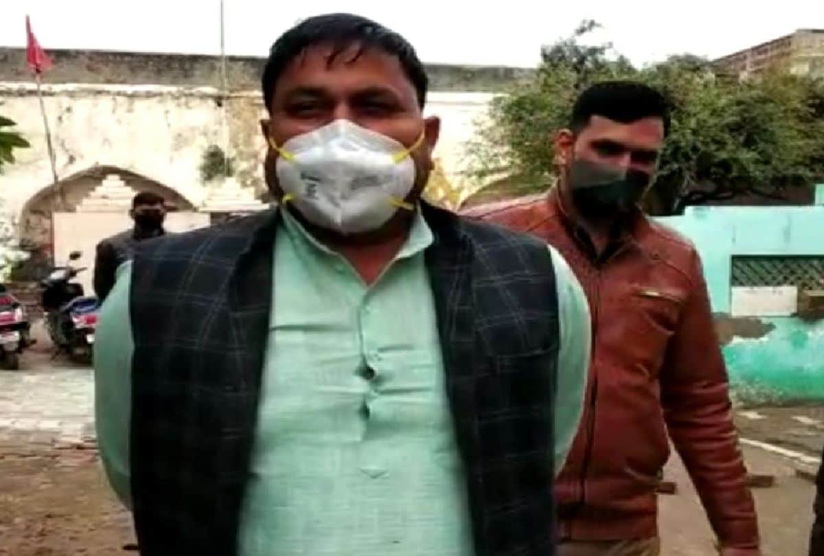 Agra Gang Rape Case News Police Send Mobile To Forensic For Video