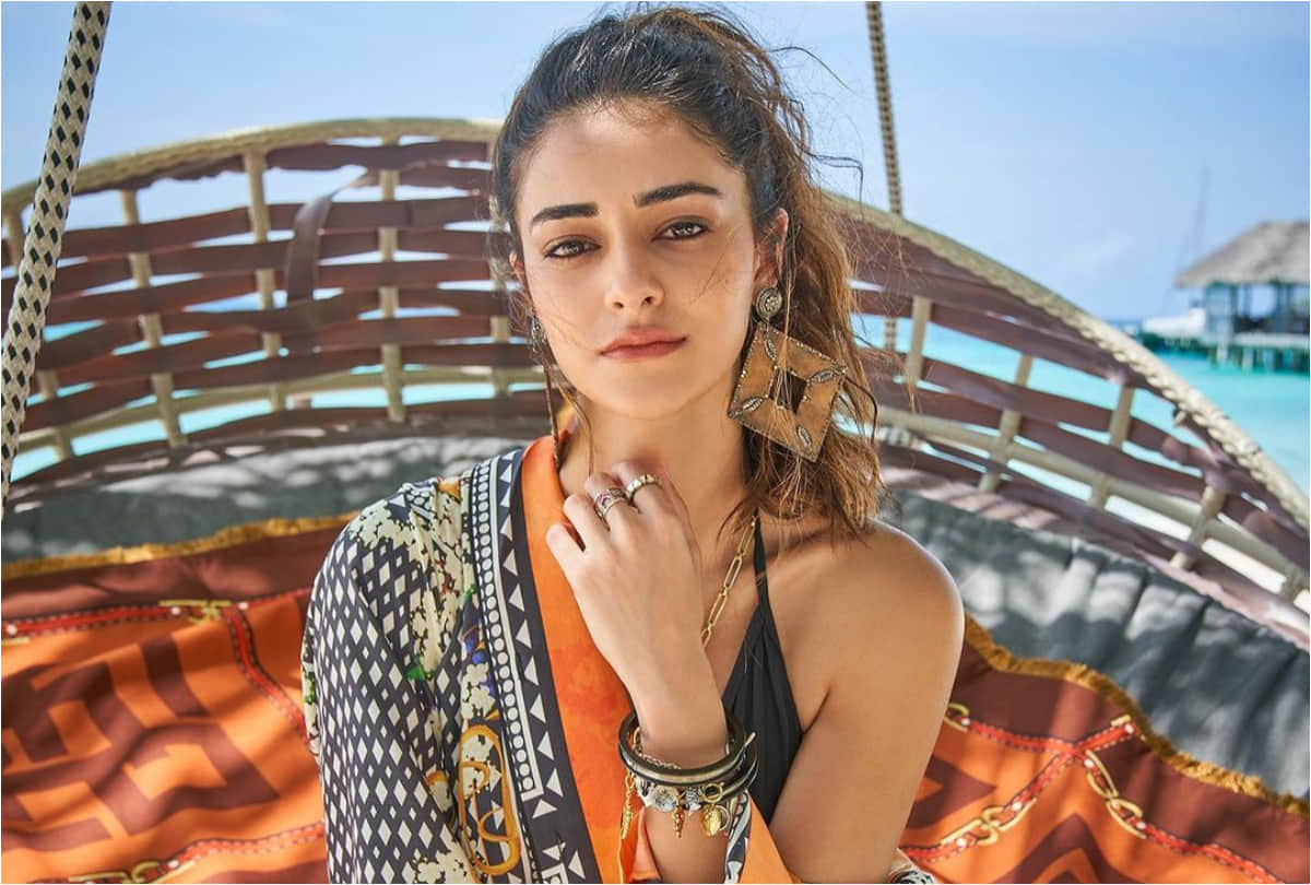 ananya panday multicolor corset top worth 4k for gehraiyaan movie promotion