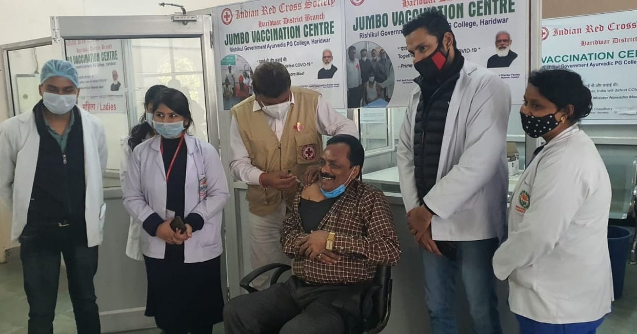 On the first day, two and a half thousand people took precautionary doses