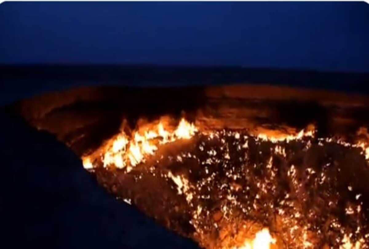 turkmenistan president ordered to gateway to hell gas crater to be closed know what is the story behind it