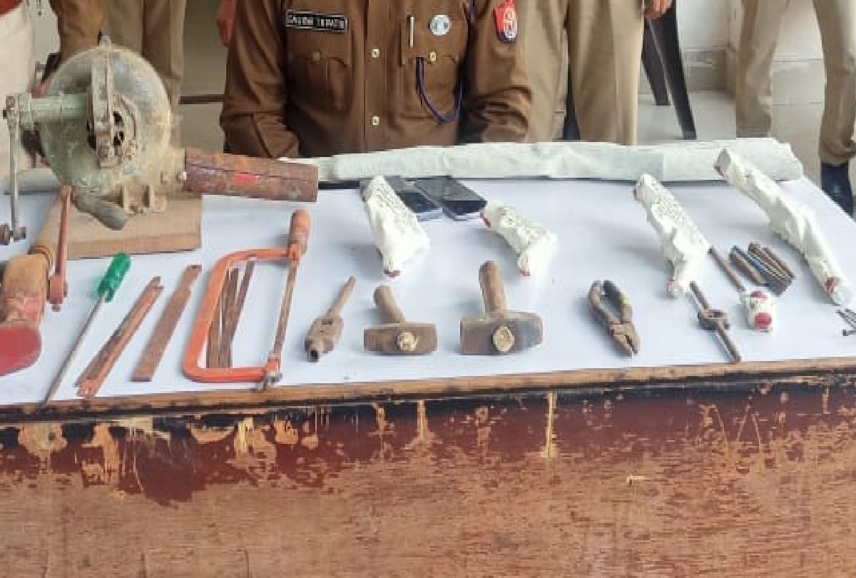 Police busted illegal arms factory in Mathura