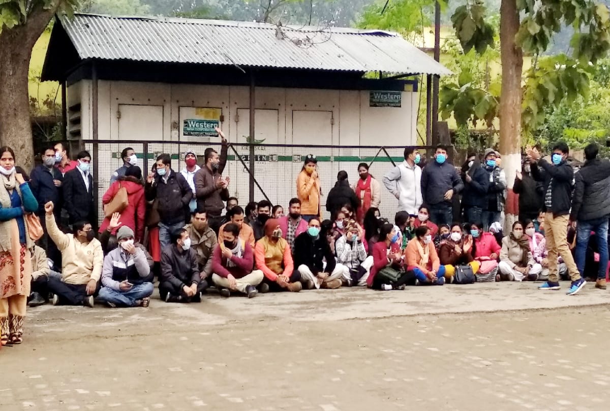 Gorakhpur University Students performed students appeared in examination
