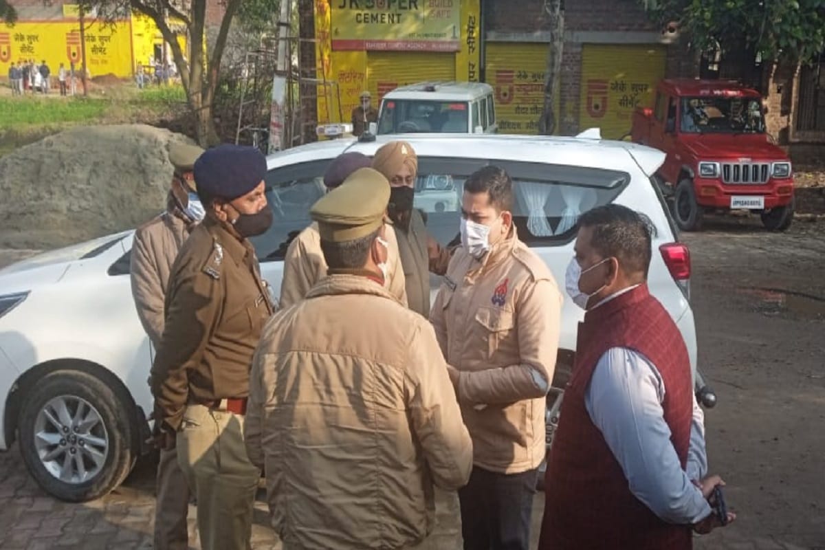 UP News: Blast in a factory and one woman died in village of Shamli district and see photos