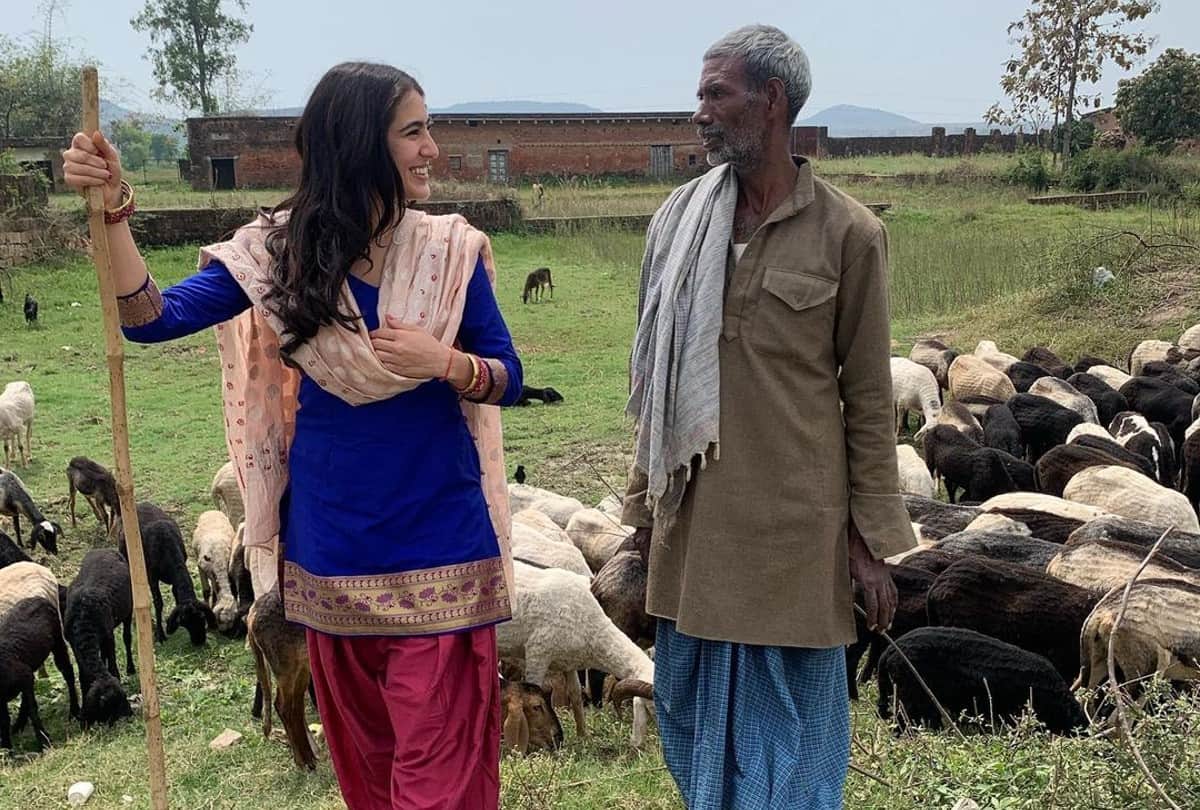 Sara Ali Khan latest pictures of the village viral on social media