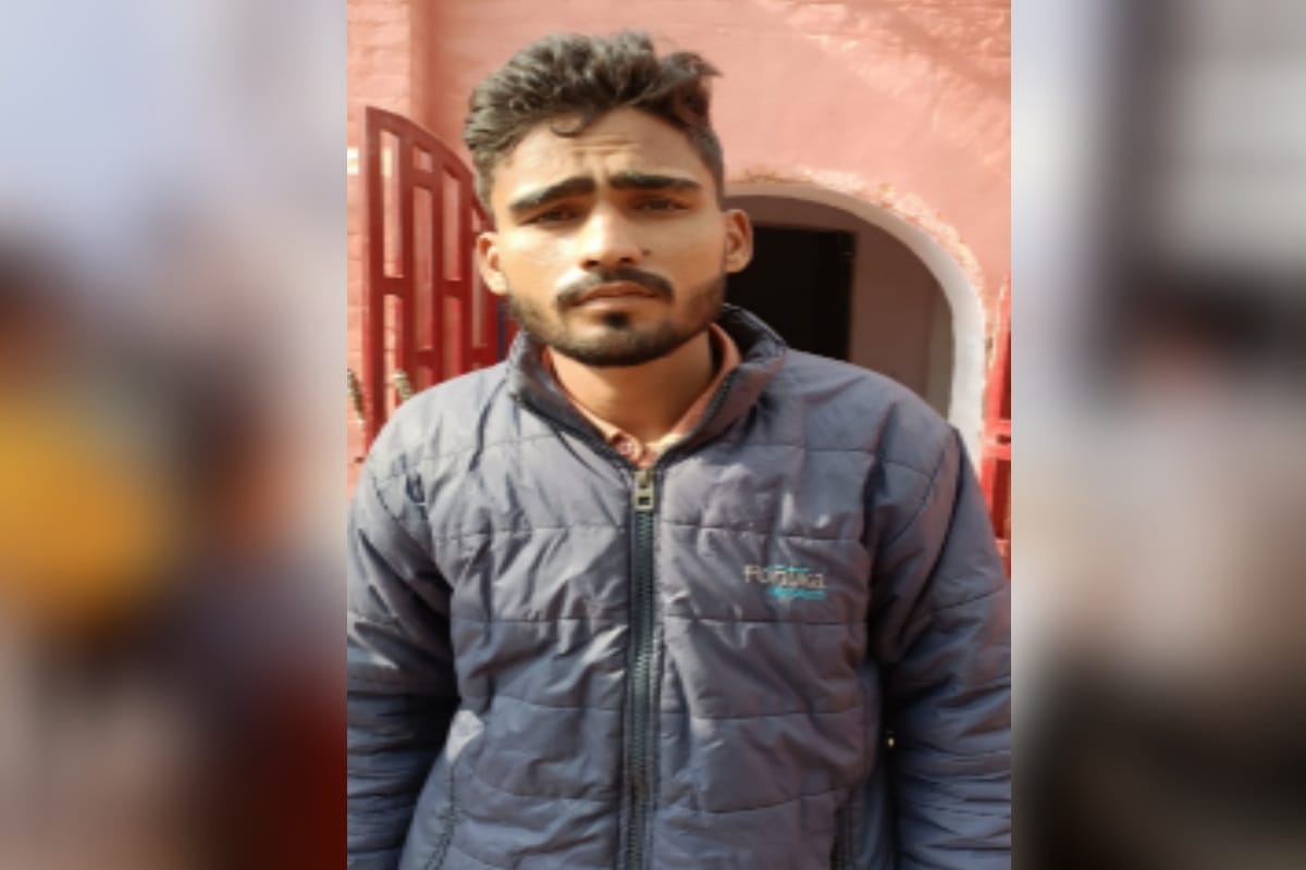 Shamli: Accused arrested with pistol and escaped from police custody by dodging constable and home guard
