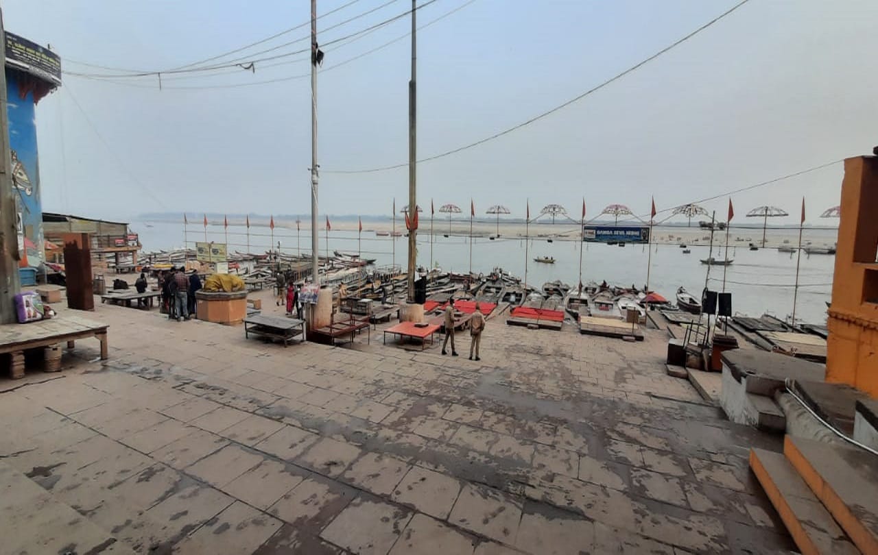 corona varanasi update today covid restrictions new rules in banaras lockdown ganga ghat read corona guidelines