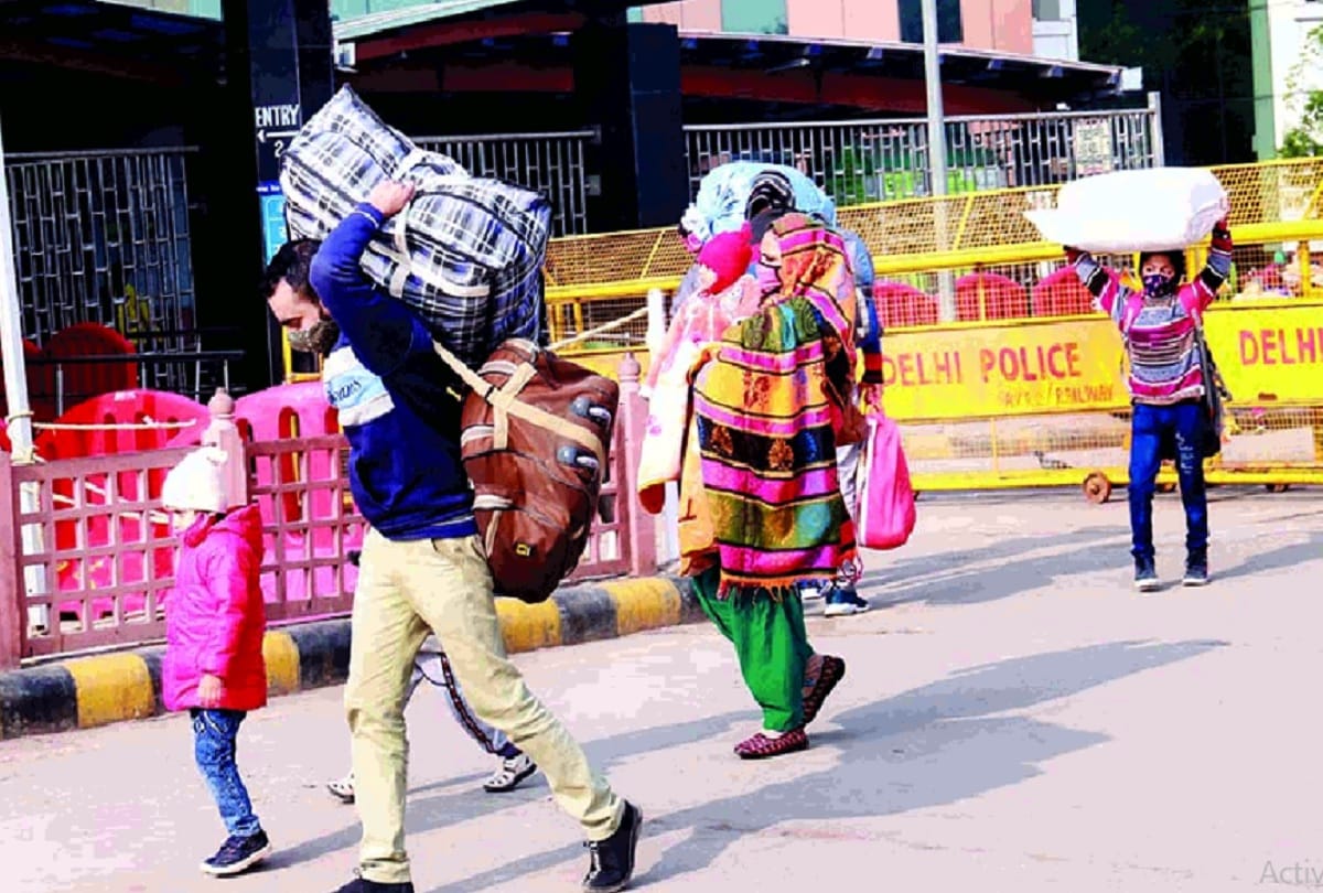 Entry is not allowed at railway stations without masks