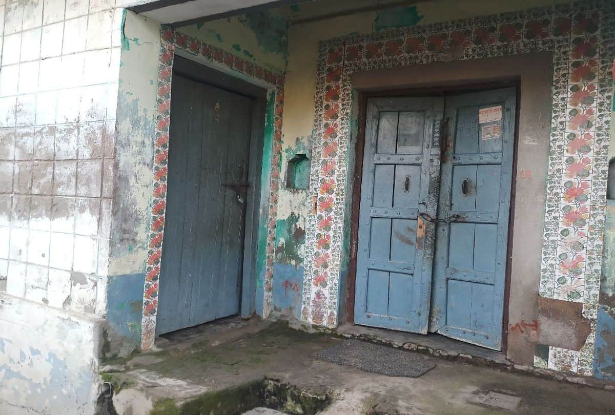 Mathura woman self-immolation main accused found dead on road in Agra