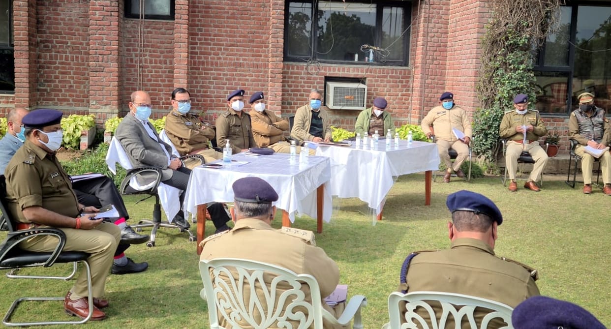 Preparations to tighten the noose on liquor smugglers
