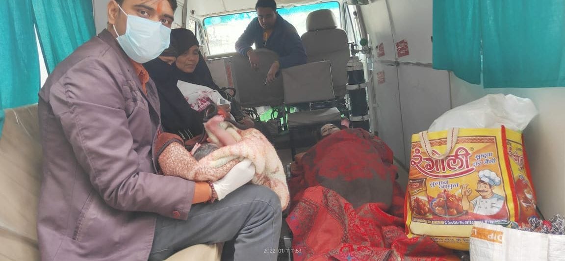 delivery in ambulance