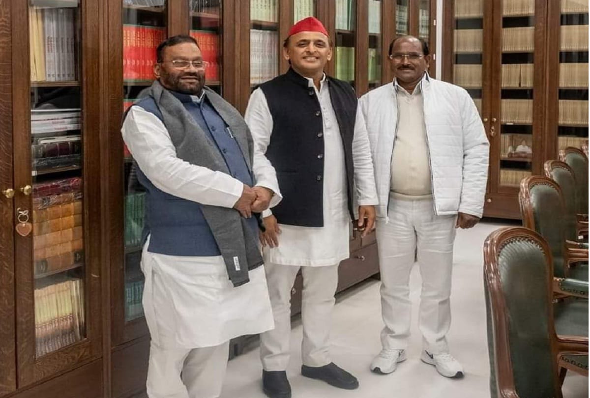 UP election 2022: Samajwadi Party President Akhilesh Yadav social engineering formula making annoying the BJP