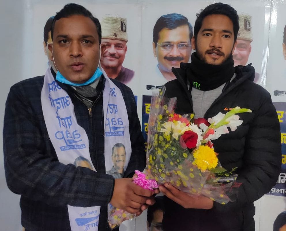 Golkul Khani Joins Aam Admi Party