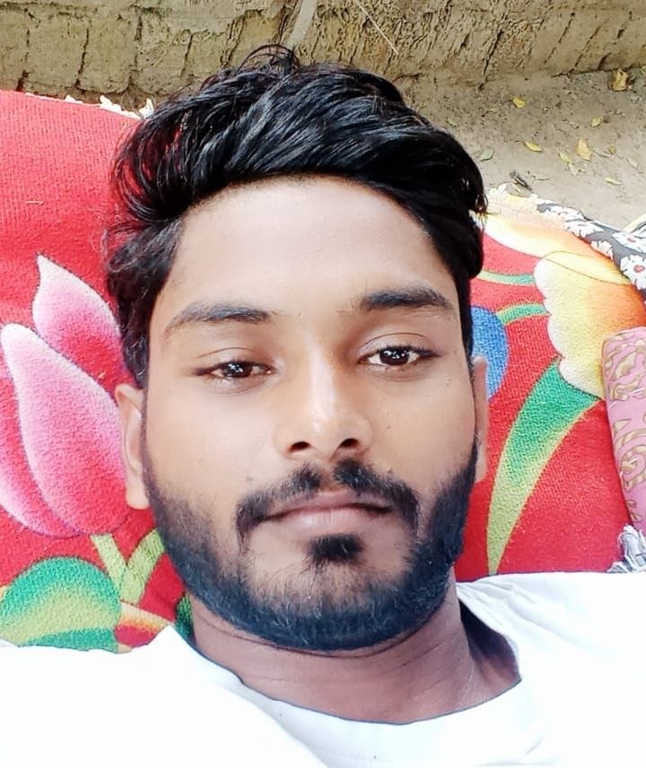 Uncontrolled loader overturned in Jainpur on Kanpur Jhansi highway, animal trader died
