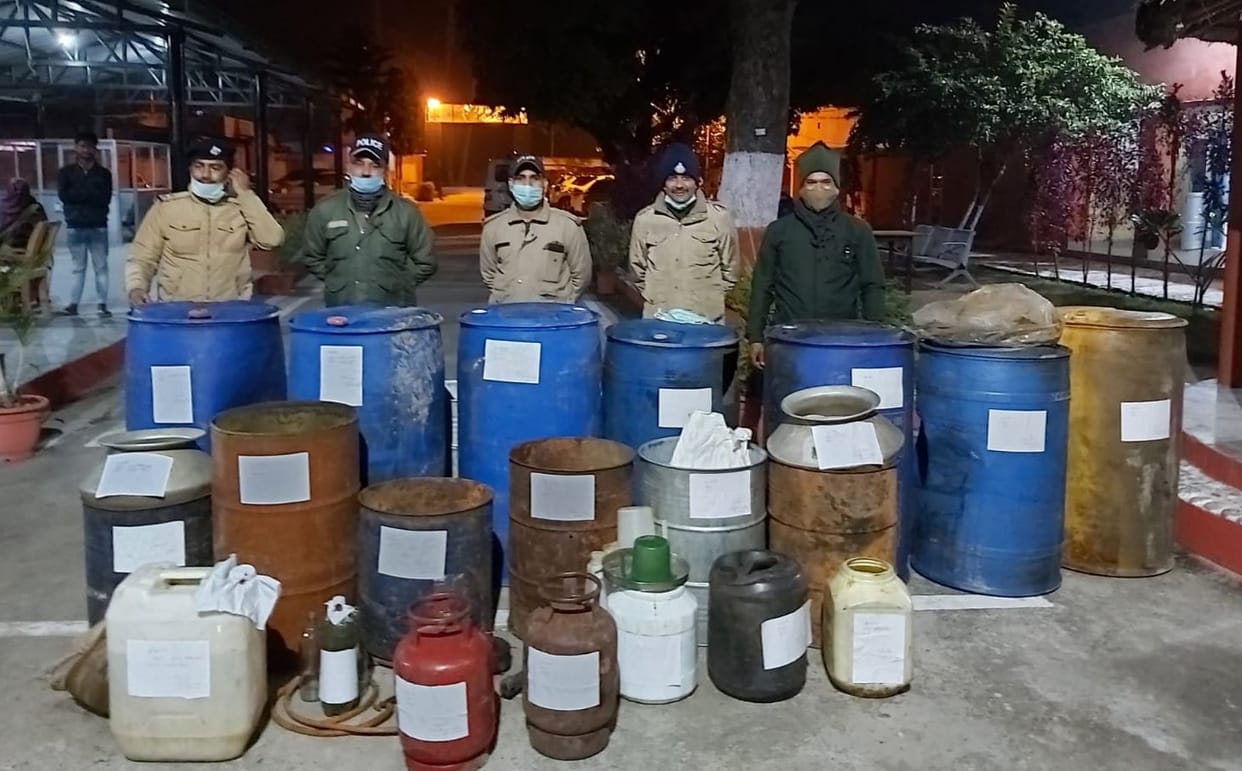Police raided and caught raw liquor furnace