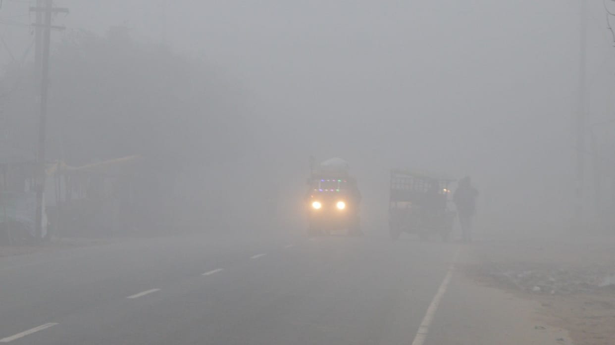 Hathras: Electricity crisis in the city and countryside till noon