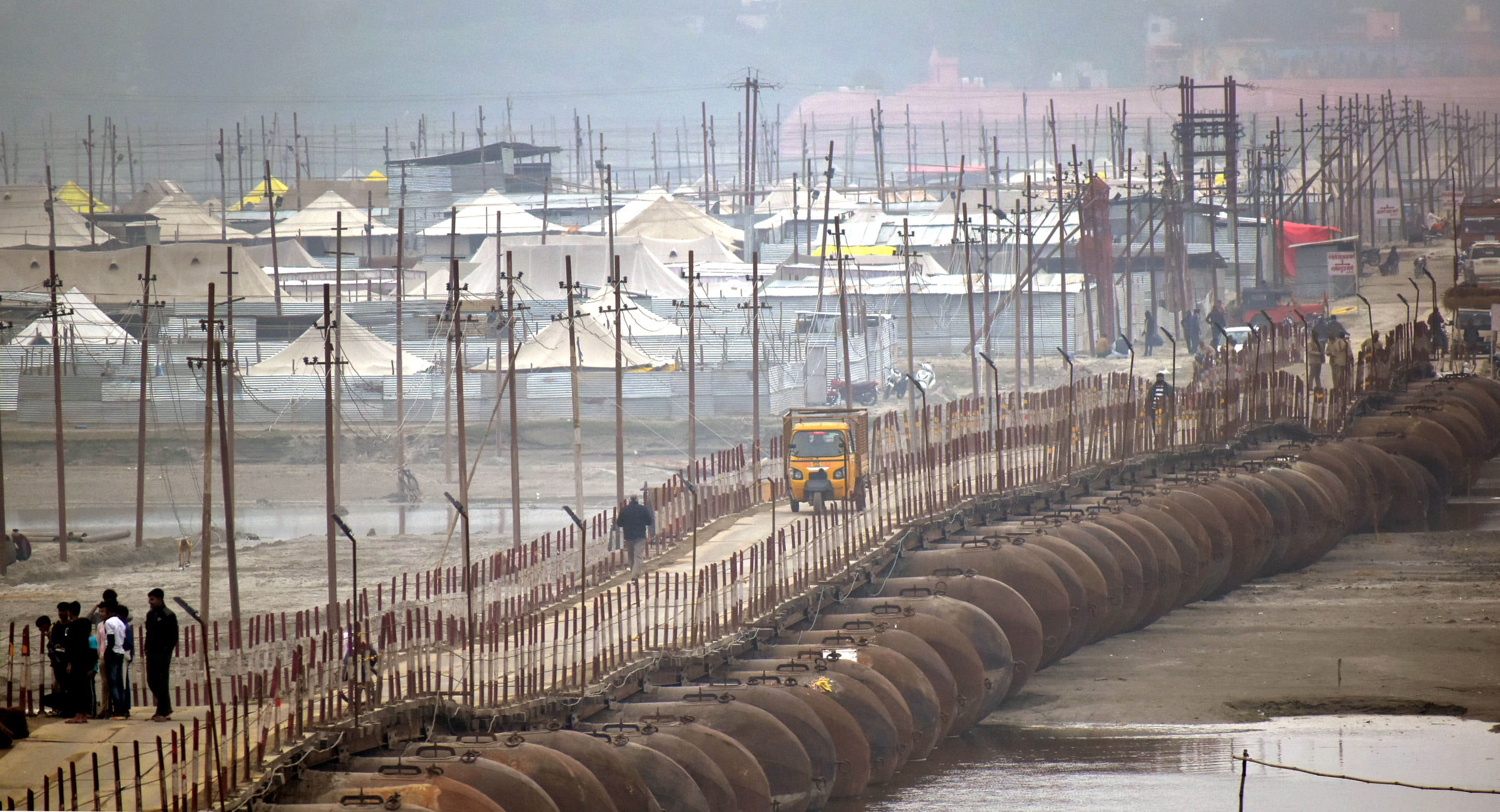 Magh Mela 2022: Crowds of lakhs will gather, it is impossible to follow the protocol