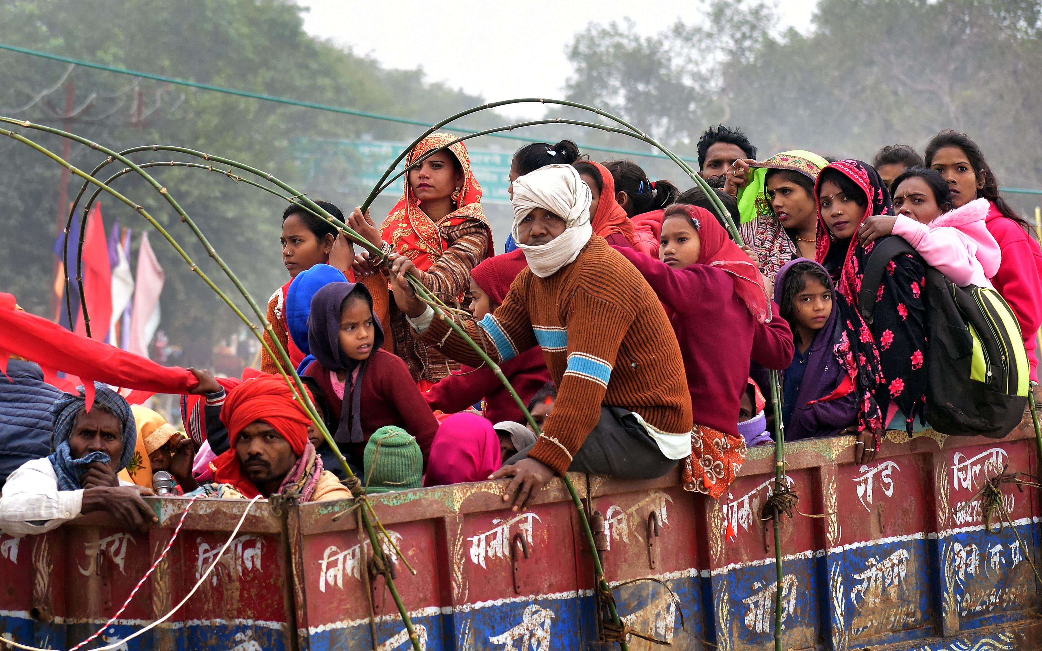 Magh Mela 2022: Crowds of lakhs will gather, it is impossible to follow the protocol
