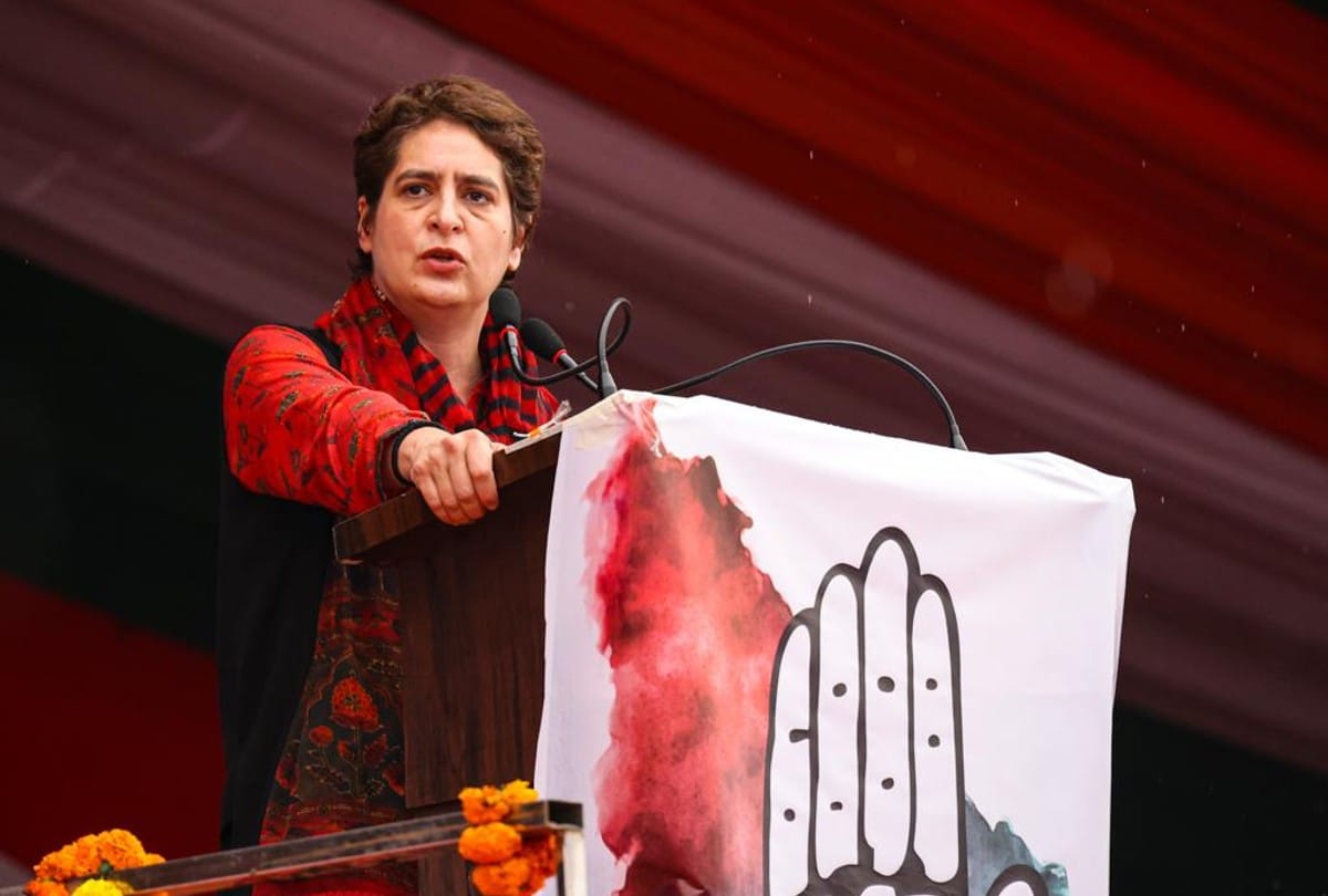 Congress issued the star campaigners list for UP Election 2022.