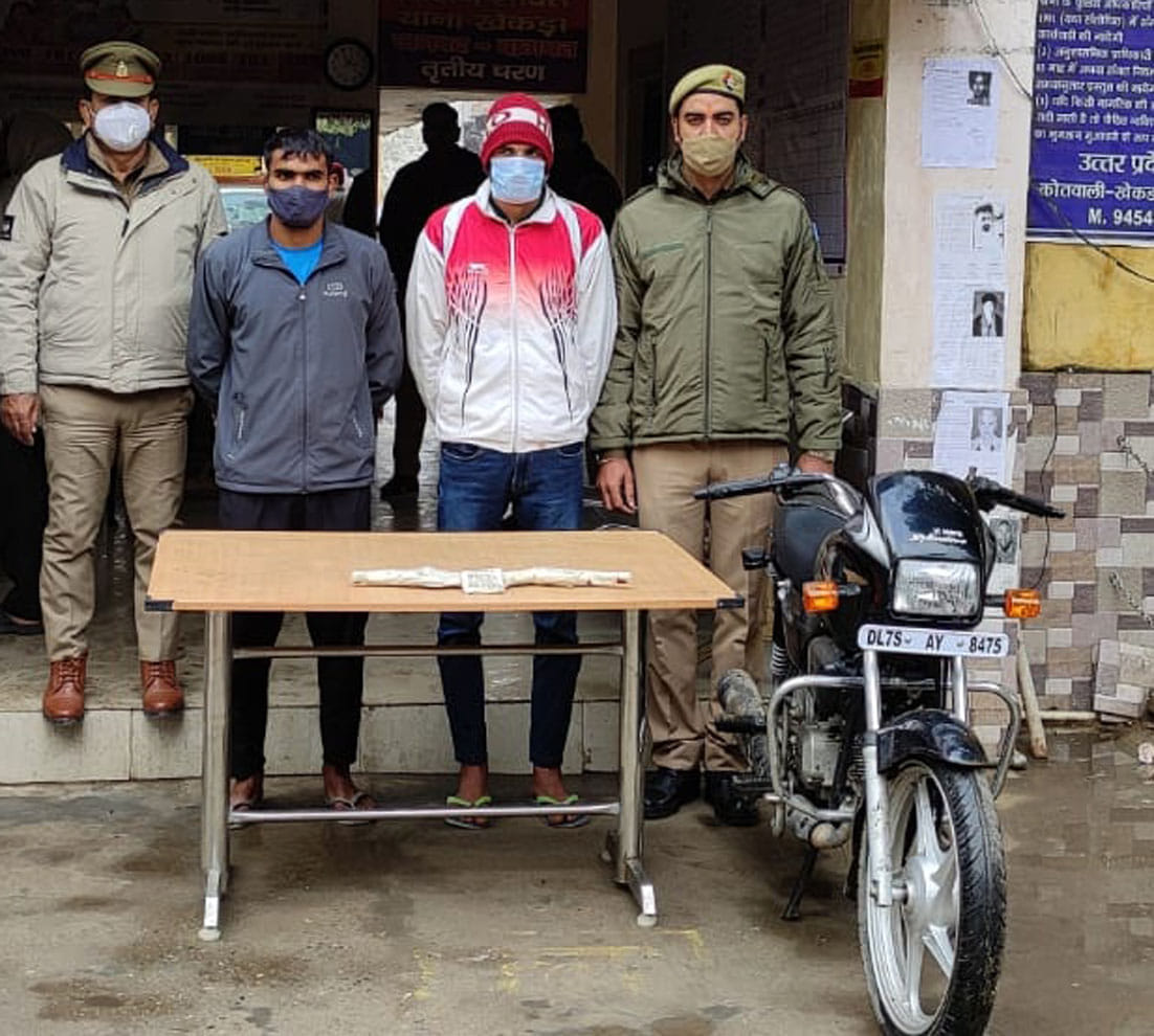 Prize crook Anuj Fauji and his accomplice arrested