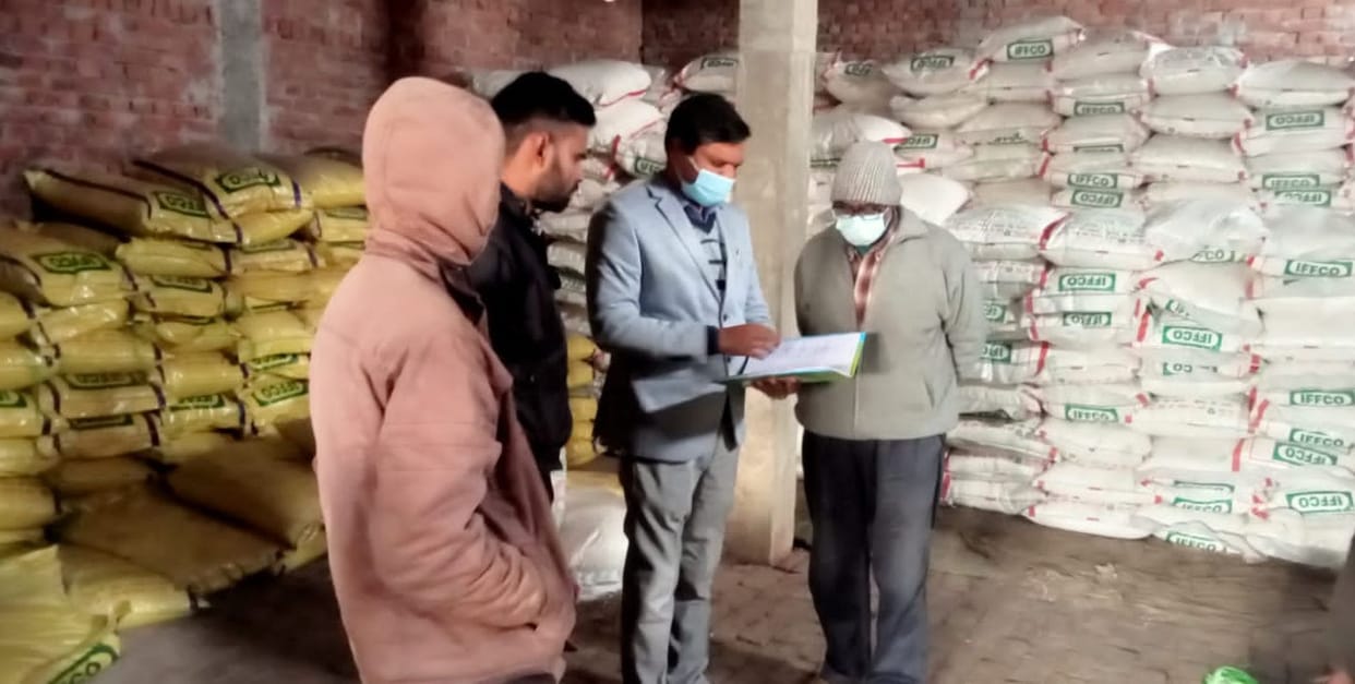Three licenses suspended in black marketing of urea fertilizer