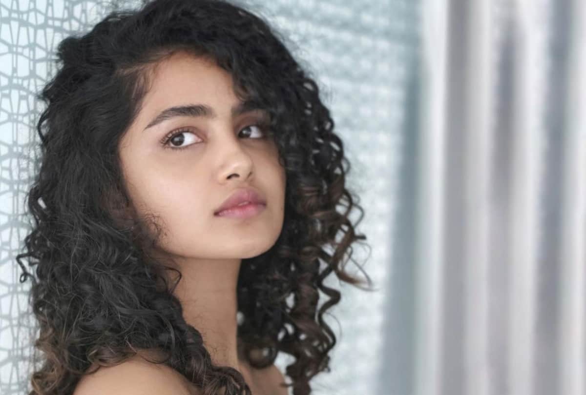 South actress Anupama Parameswaran came into the limelight by kissing scene in the film Rowdy Boy fans troll actress