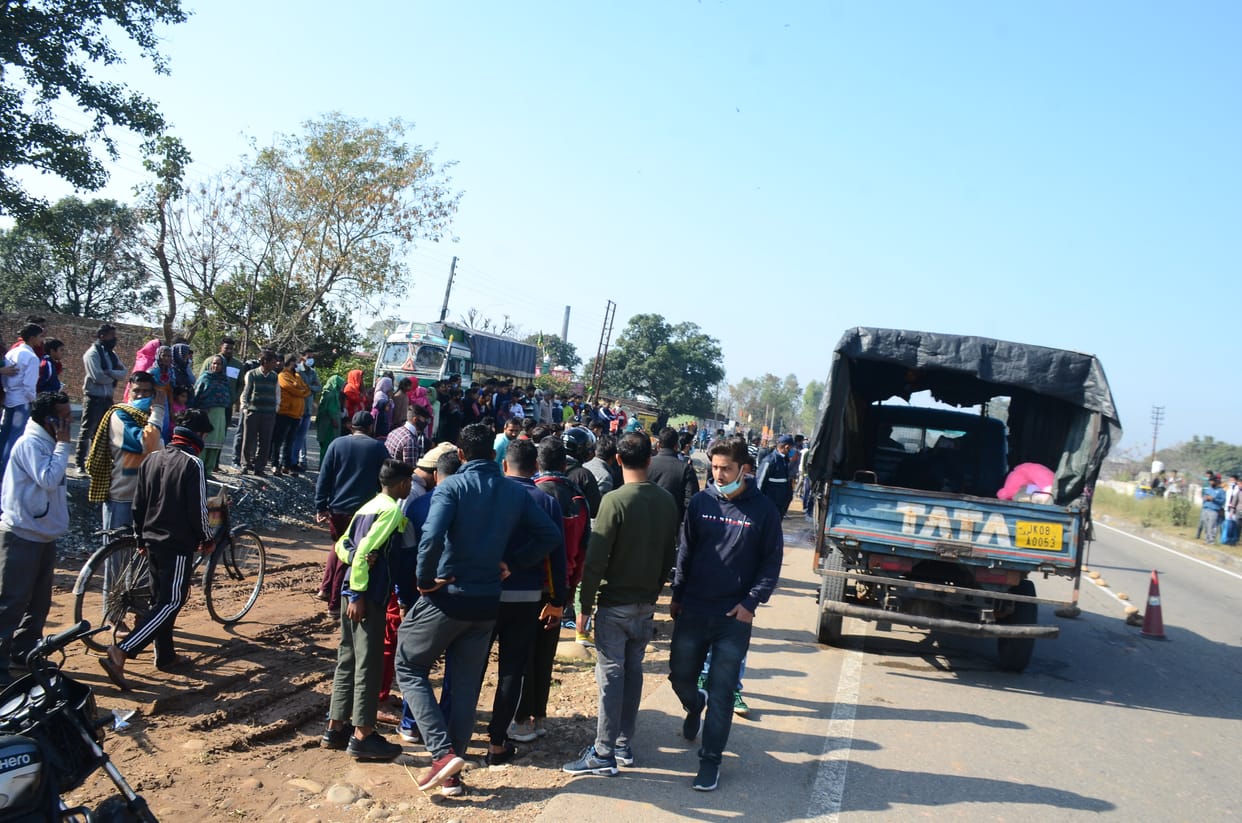 Bike rider dies in collision with gas tanker