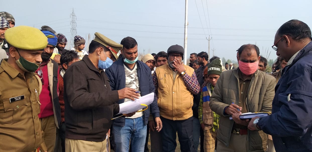Young man strangled to death, body thrown on road near Pindarthu Jhal in Sikandra