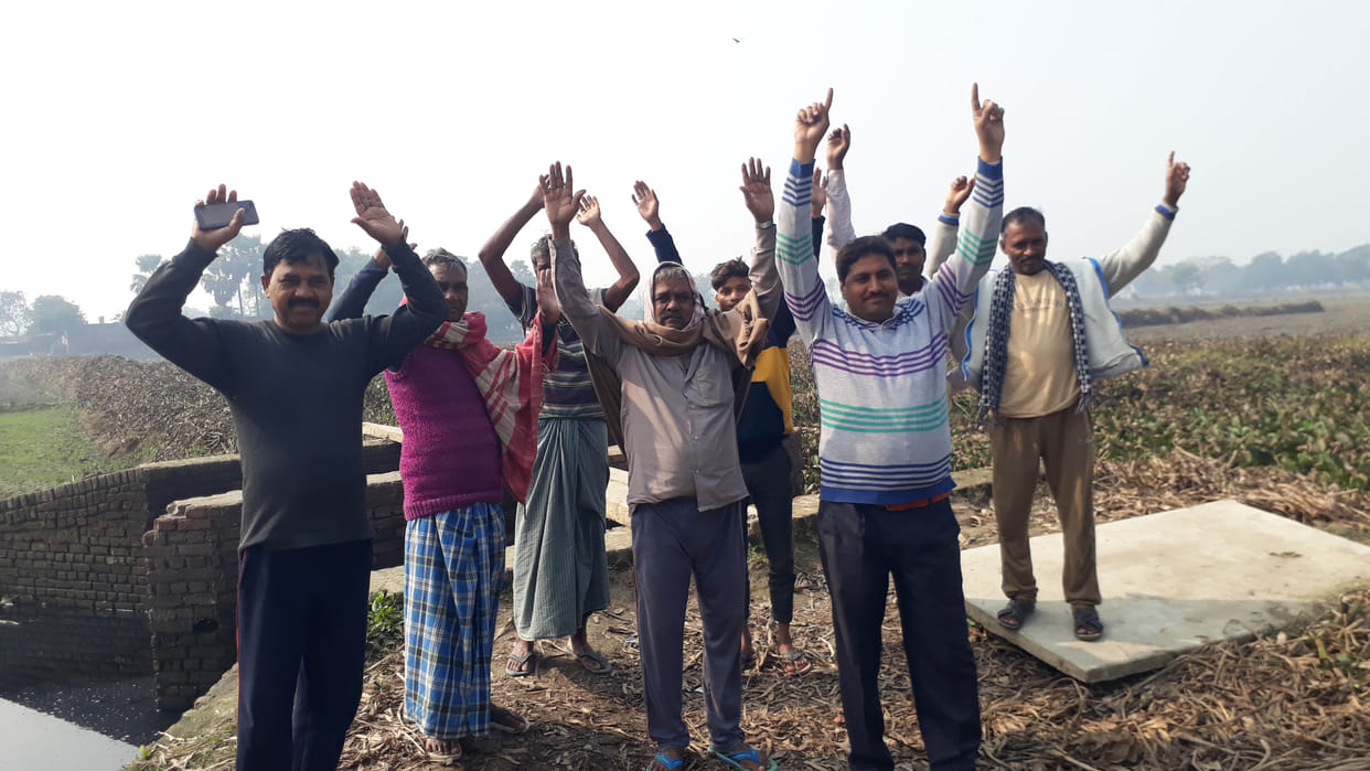 Villagers demonstrated at Gram Panchayat