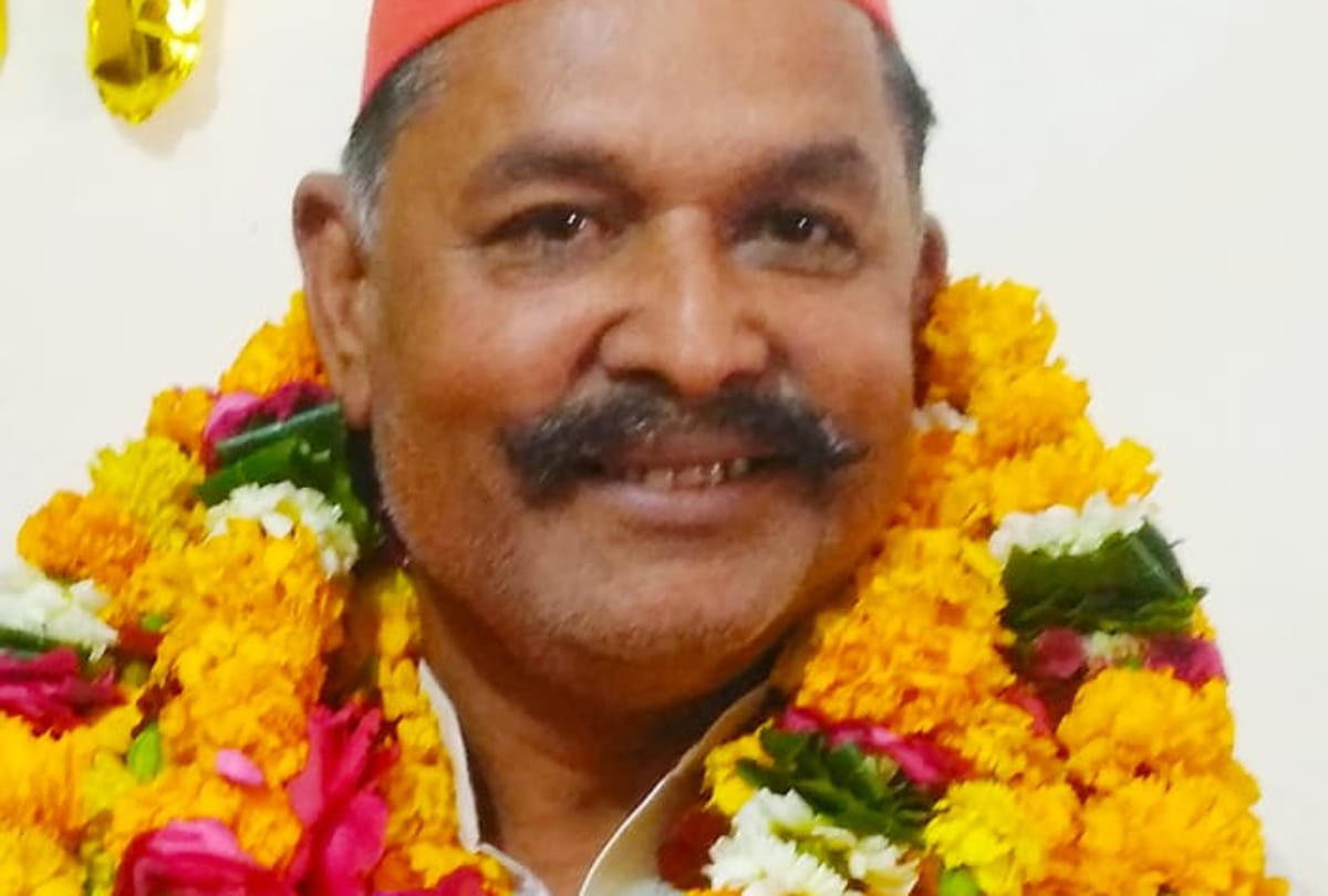 SP state president handed over reins of district to Kailash Yadav for the fourth time