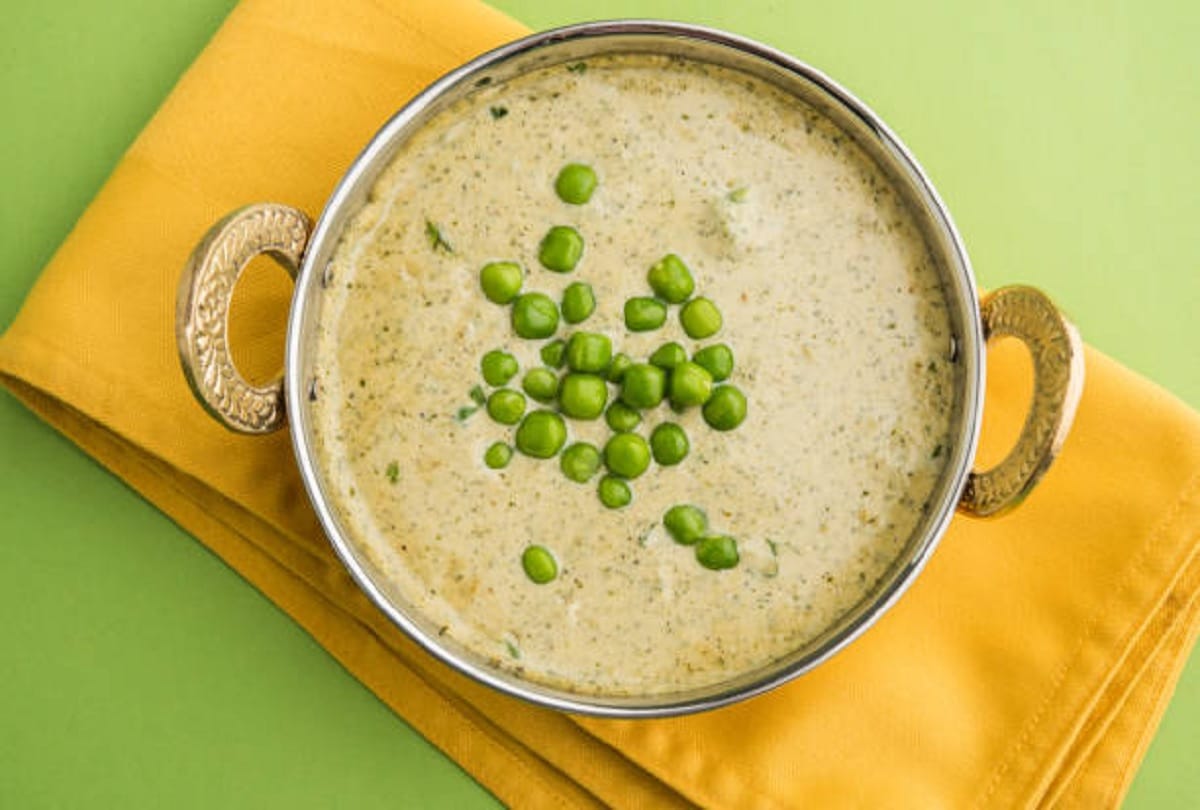 winter special recipe make methi matar malai