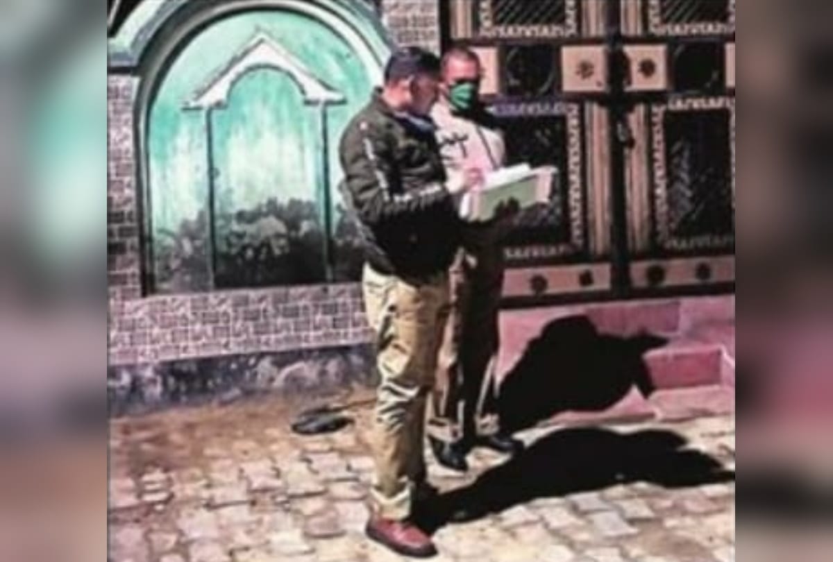 Ghaziabad modinagar husband killed second wife on her small demand also tried to kill children but failed