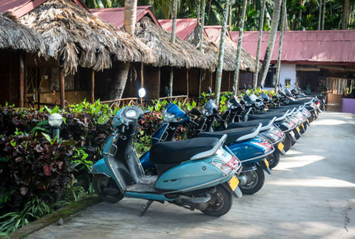 Two Wheeler Vehicle bike or scooter which is better know here
