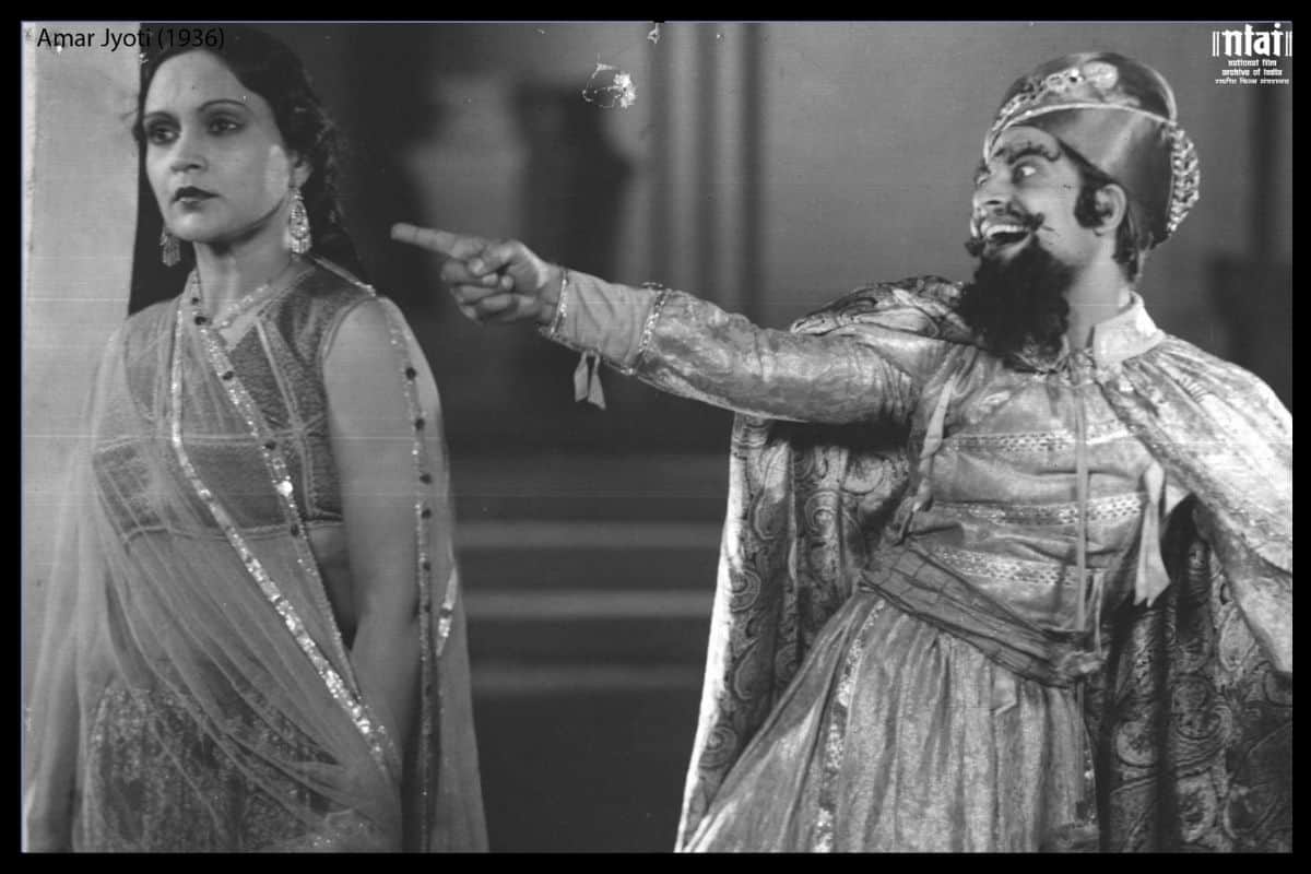 10 best roles of Durga Khote jodhabai kaikeyi taramati soudamini mrs briganza Mughal E Azam