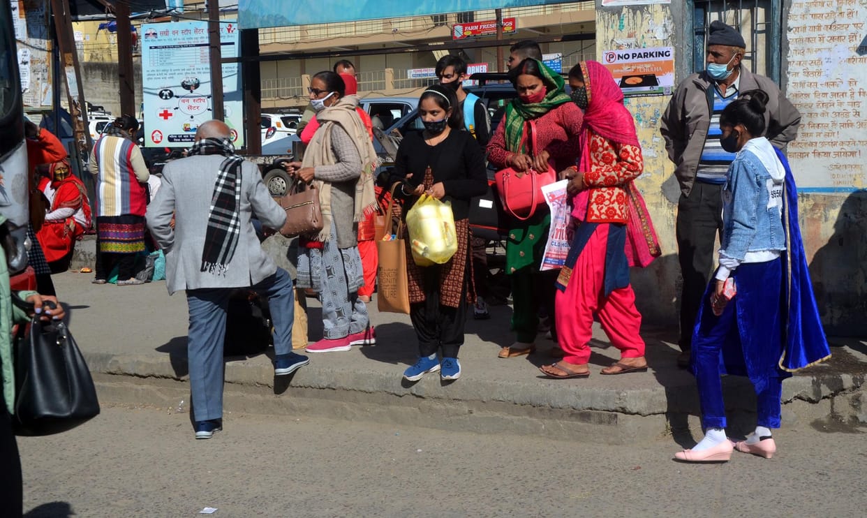 Corona hit: HRTC stopped buses on one and a half dozen more local routes