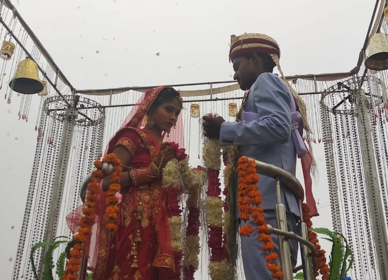 Marriage with music, nine daughters went to in-laws' house
