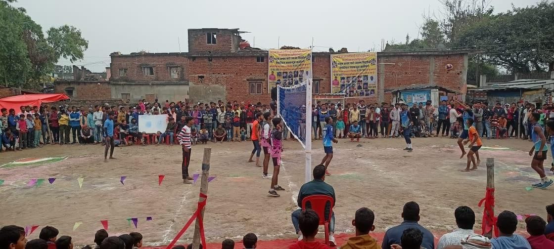 Deoria captured the trophy