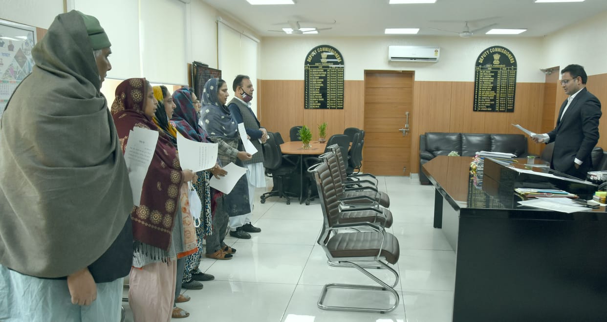 Indian citizenship to six foreigners