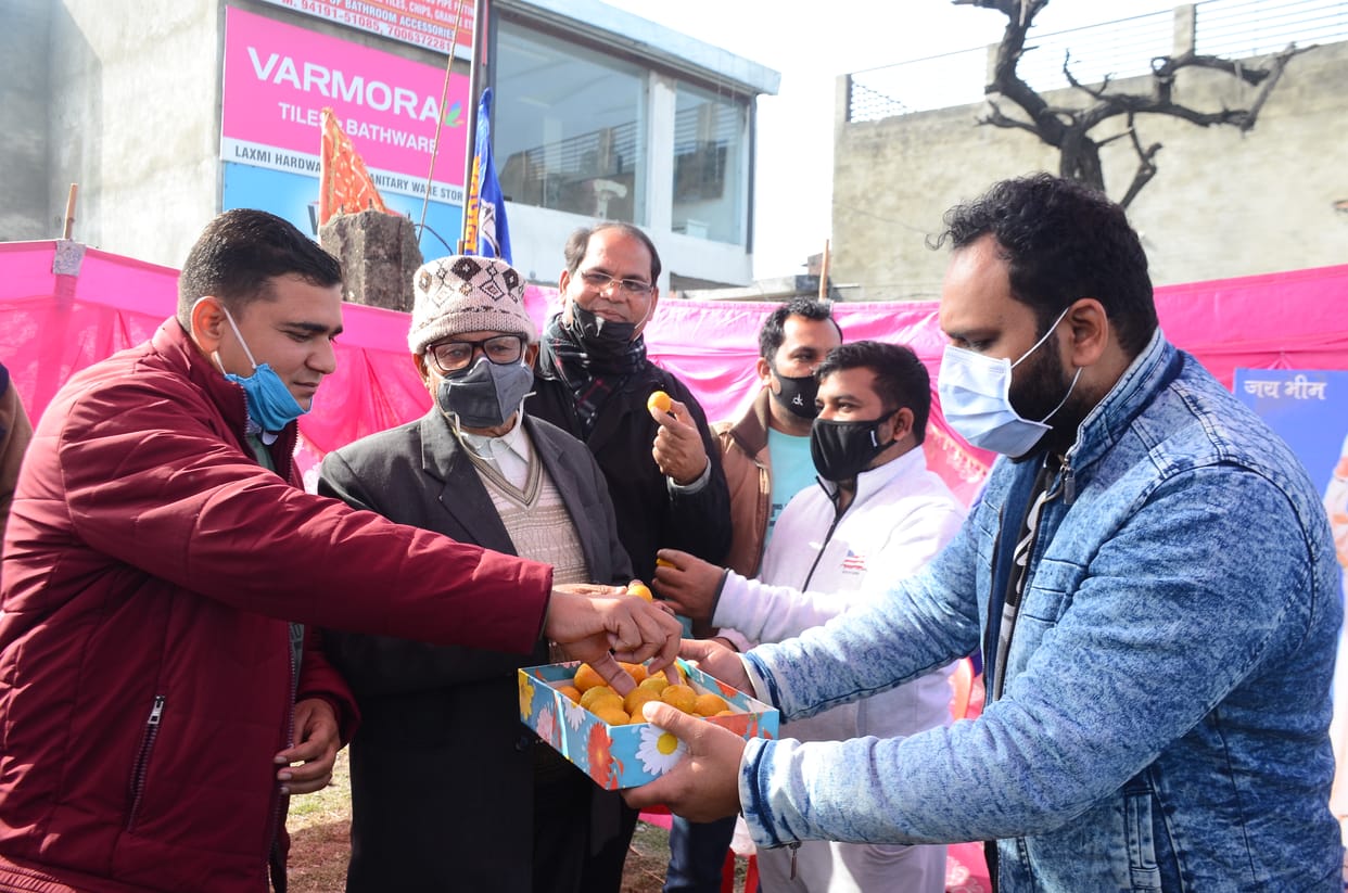BSP workers celebrated Mayawati's birthday