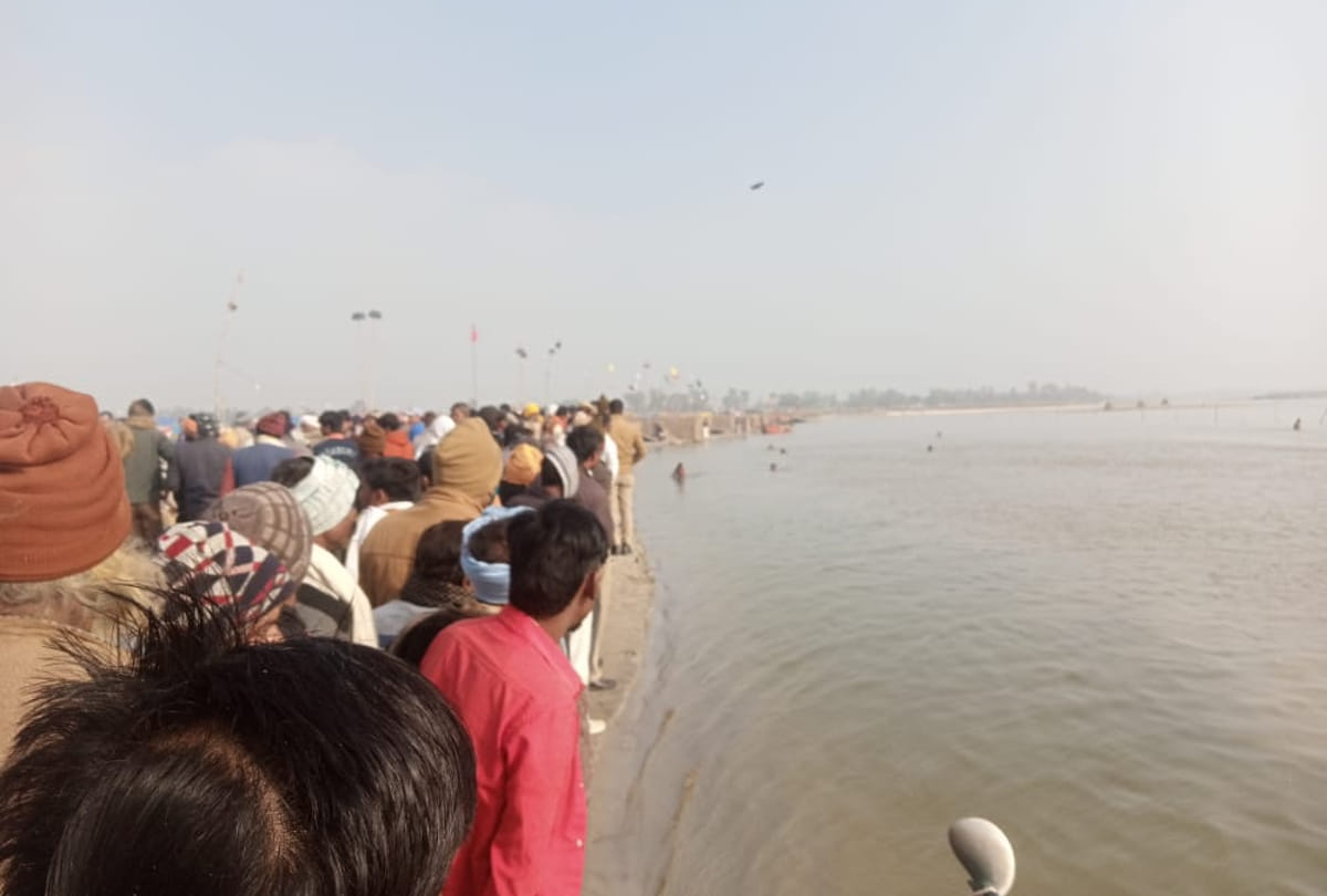 Young man drowned while bathing in Ganga no clue found divers searching for dead body