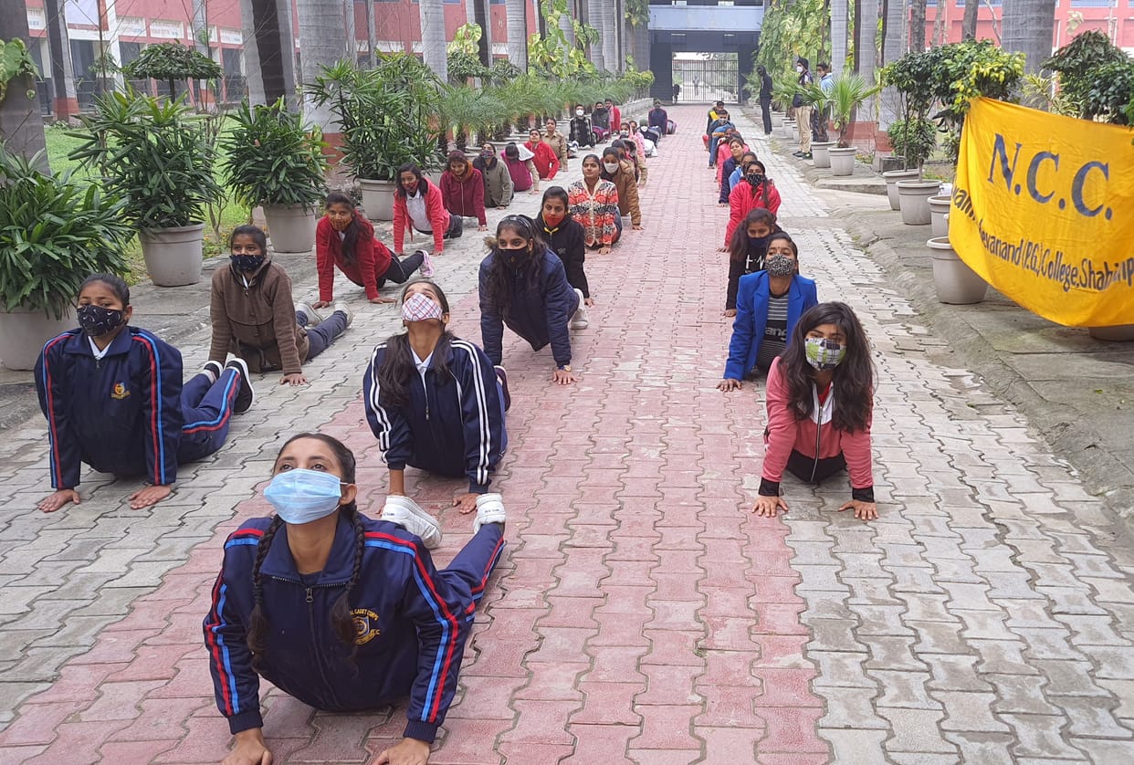 Cadets did group Surya Namaskar in SS College