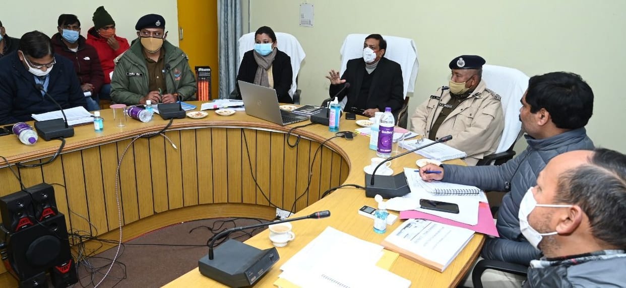 'Polling booths should be equipped with facilities'