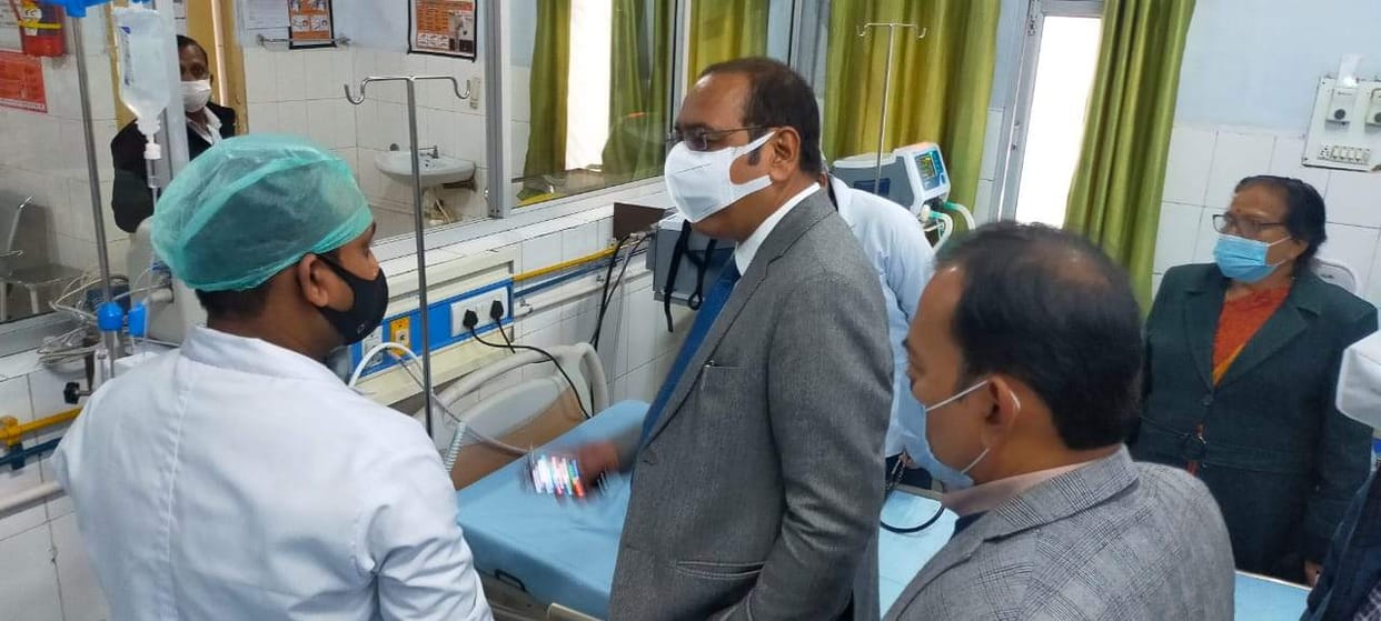 Monitor oxygen supply in district hospital: Divisional Commissioner