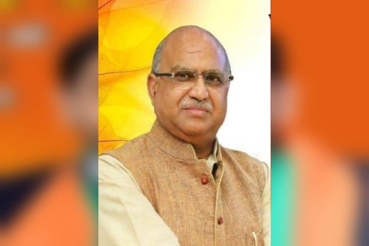 UP Election Result 2022 Amit Agarwal has registered a historic victory in the Cantt seat in Western UP