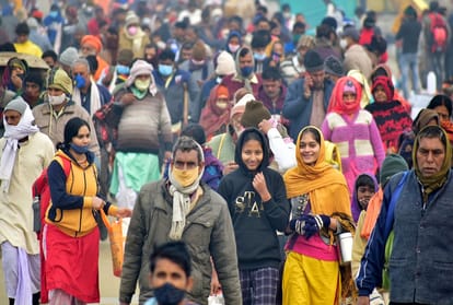 Prayagraj Magh Mela: Lakhs of devotees take dip in Sangam on Makar Sankranti