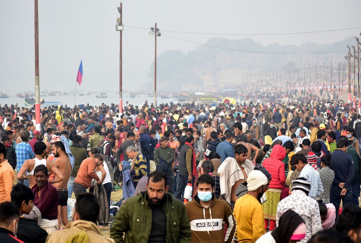 Magh Mela: Dozens of Kalpavas camps submerged on Triveni Marg