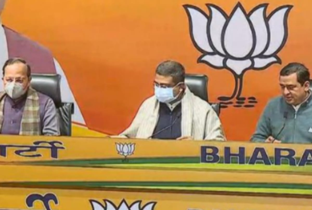 BJP Candidate List 2022 UP: CM Yogi will Contest from Gorakhpur, Bharatiya Janata Party Issues First Candidates List for UP Election