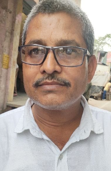 Warning of agitation for not registering case of death of advocate