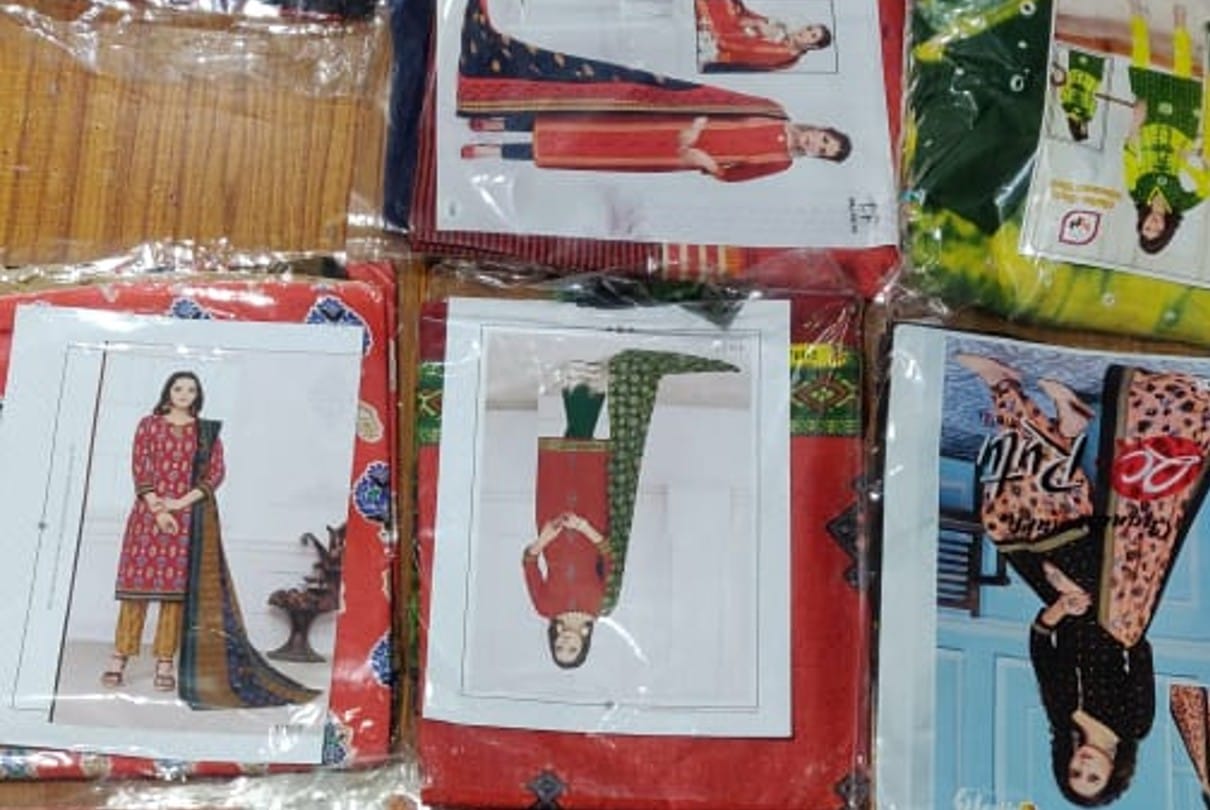 indore: A thief who used to steal using the child, buy clothes and leave the child in the shop and absconded...