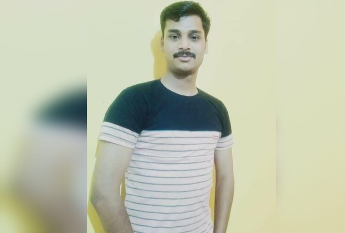 Policeman returned home from duty committed suicide in Gorakhpur